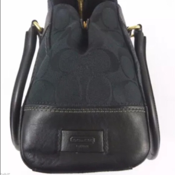 COACH Hamptons Signature Carryall #11062 Black - Picture 3 of 7